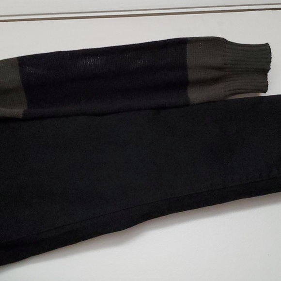 *NWT* Hot Topic's Black and Green Colorblock Bolero - Picture 11 of 16